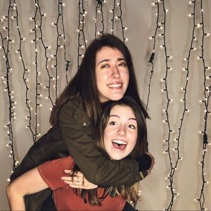 Meet your Posher, Reina